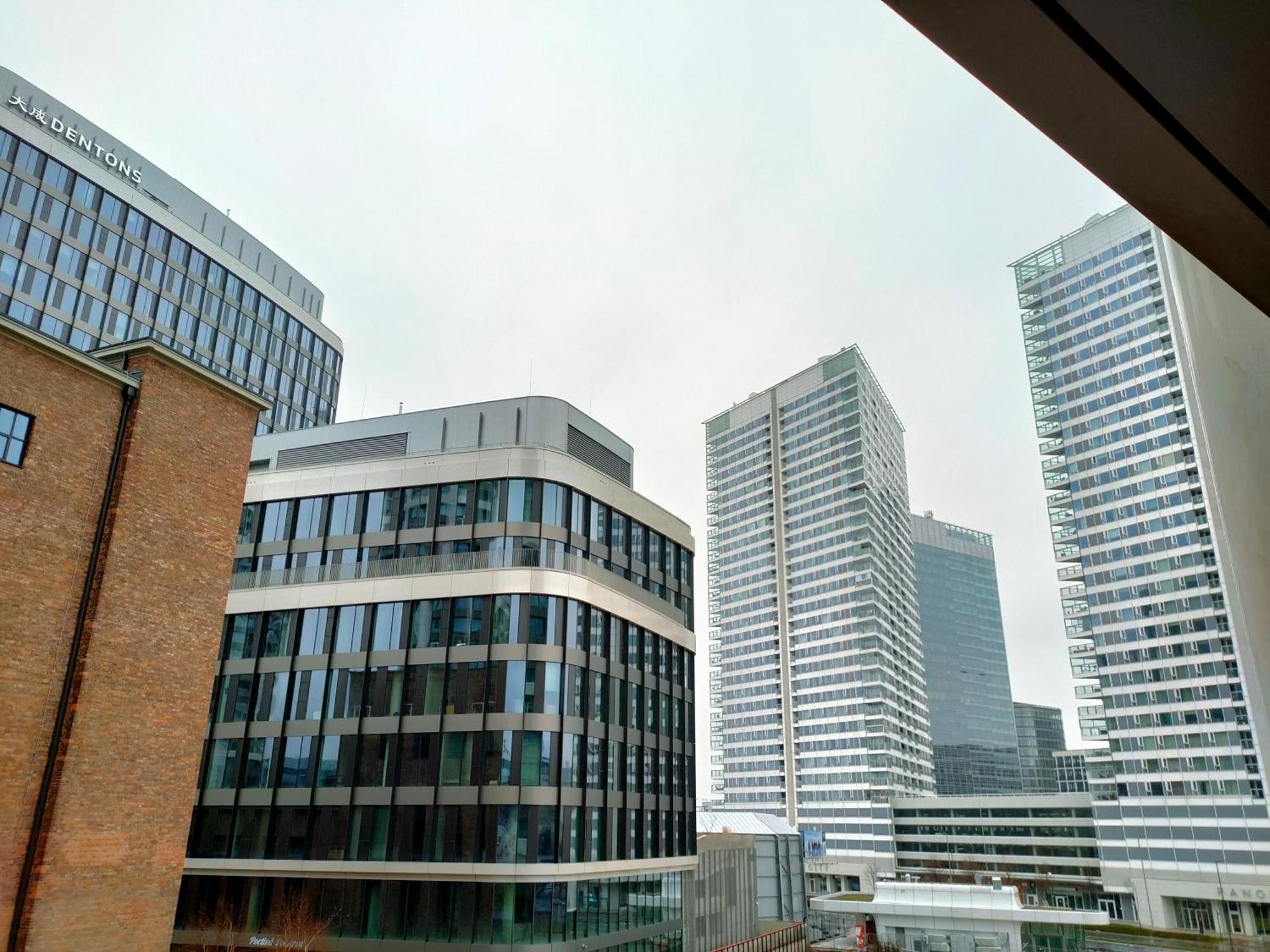 Sag Sky Park Residence Free Parking And Wi-Fi Pressburg Exterior foto